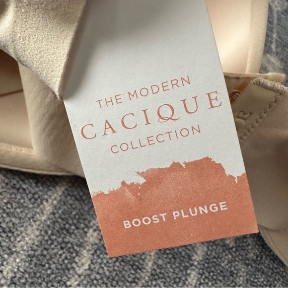NWT Cacique Modern Collection Smooth Boost Plunge Bra In Cafe Mocha 46D - Picture 9 of 10